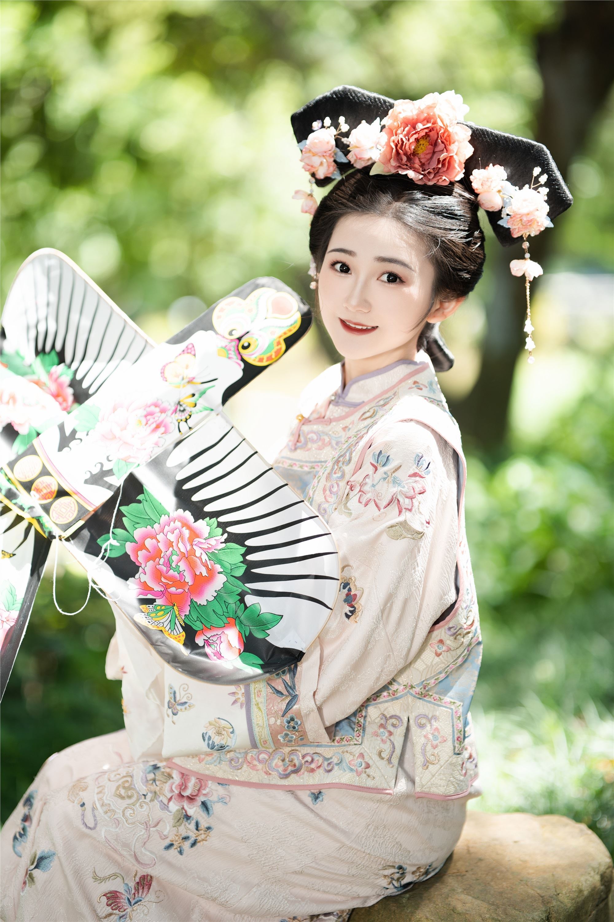 YITUYU艺图语 2025.01.14 活泼的格格 蛋糕的蛋蛋